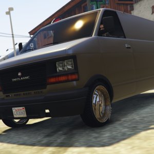 Found this van, and got bored looking at it, so mod menus to the rescue 1