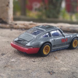 Hot wheels track day 964