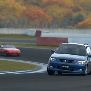 Autumn Ring and Mazda Demio