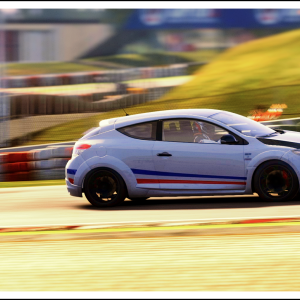 Project CARS Megane RS 265