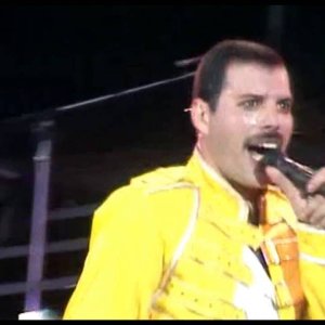 Queen - Under Pressure (Live at Wembley, NSFW)