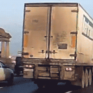 (GIF) Master Trucker