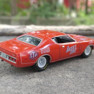 Greenlight 1/64: 1971 Charger