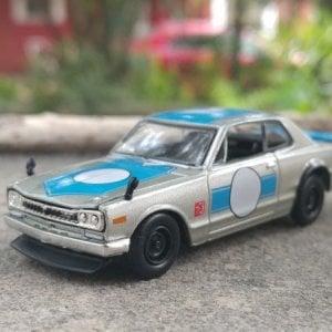 M2: Nissan Skyline