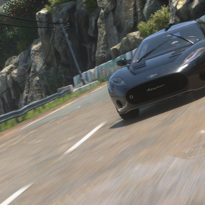 DRIVECLUB™: C8 seeing 2