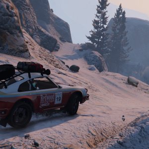 Grand Theft Auto V - Rallying In The Snow - 31