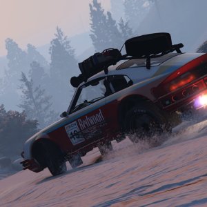 Grand Theft Auto V - Rallying In The Snow - 32