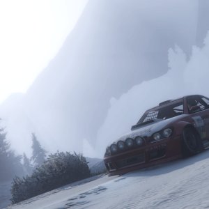 Grand Theft Auto V - Rallying In The Snow - 75