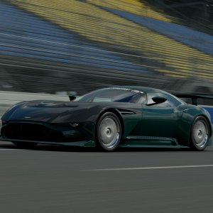 Aston Martin Vulcan '16