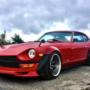 Datsun Fairlady Z Carbon Signal Moonbeam