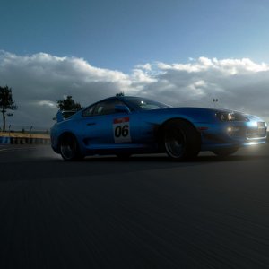Sunday Cup Supra