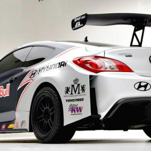 Hyundai-RMR_Red_Bull_Genesis-Coupe_Image-018-800