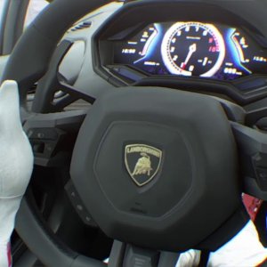 Gran Turismo Sport - Lamborghini Huracan Interior VR Tour