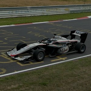 McLaren F1 Mika 3