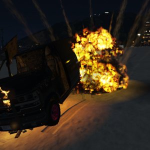 GTA V B.C.: Burning Car 8