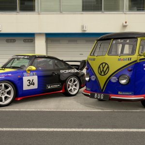 Porsche Garage