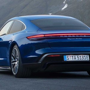 2020-porsche-taycan