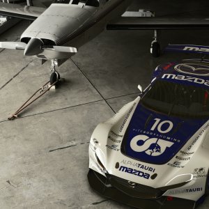 AlphaTauri Mazda GT3 Plane