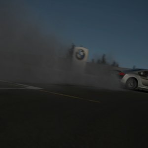 R8 (1)