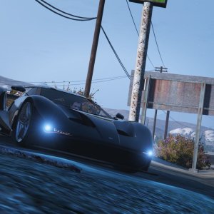 Piercing through the Sandy Shores roads with the Vapid FMJ 2