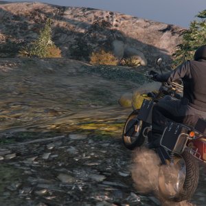 Having a quick look at the new Cayo Perico Heist weaponry, featuring the tamed racing animal 22 (SPD sneak on the Maibatsu Manchez Scout)