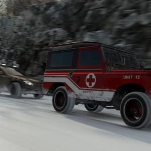Avalanche alert, mountain rescue deployed