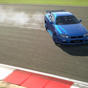 r34 silverstone.jpg