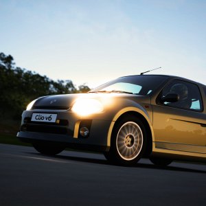 Clio V6 24V '00 - 001 - Edit - 001.jpg