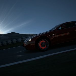 Aston-Martin-V12-Vantage-2010-Matterhorn-Rotenboden-0012.jpg