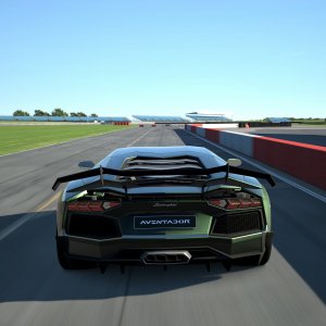 Silverstone The Stowe Circuit_8.jpg