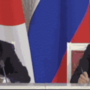 Someone made a GIF of Putin doing this