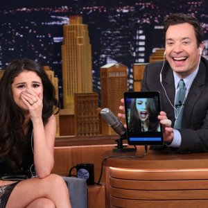 Dubsmash with Selena Gomez - YouTube