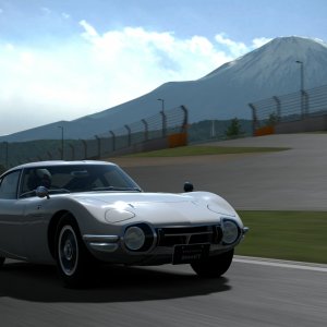 Fuji Speedway F_16.jpg