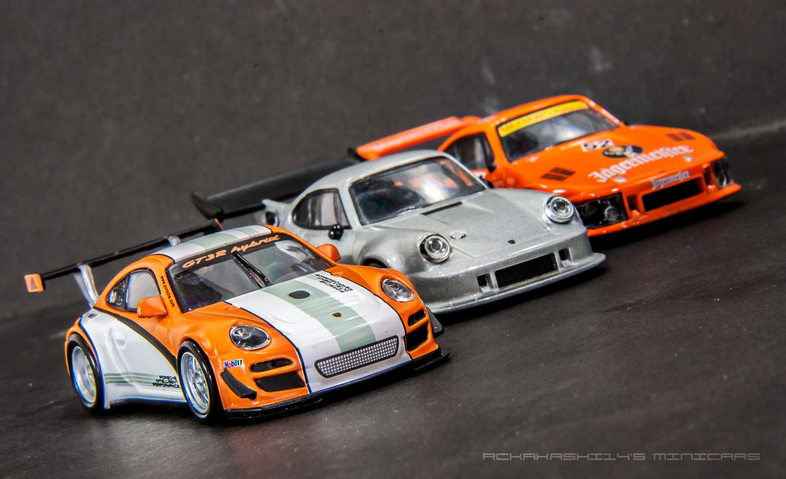 1:64 scale Porsche racers