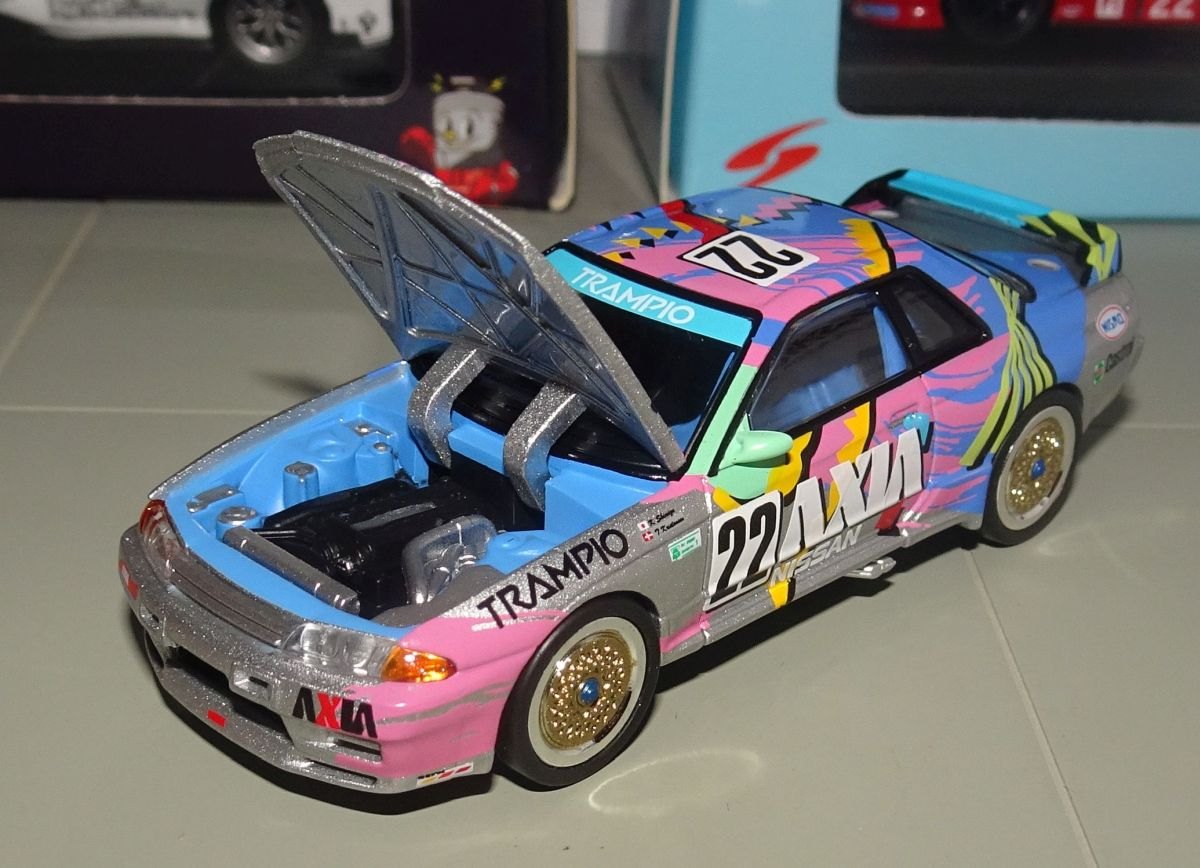 1991 AXIA Nissan GT-R R32
