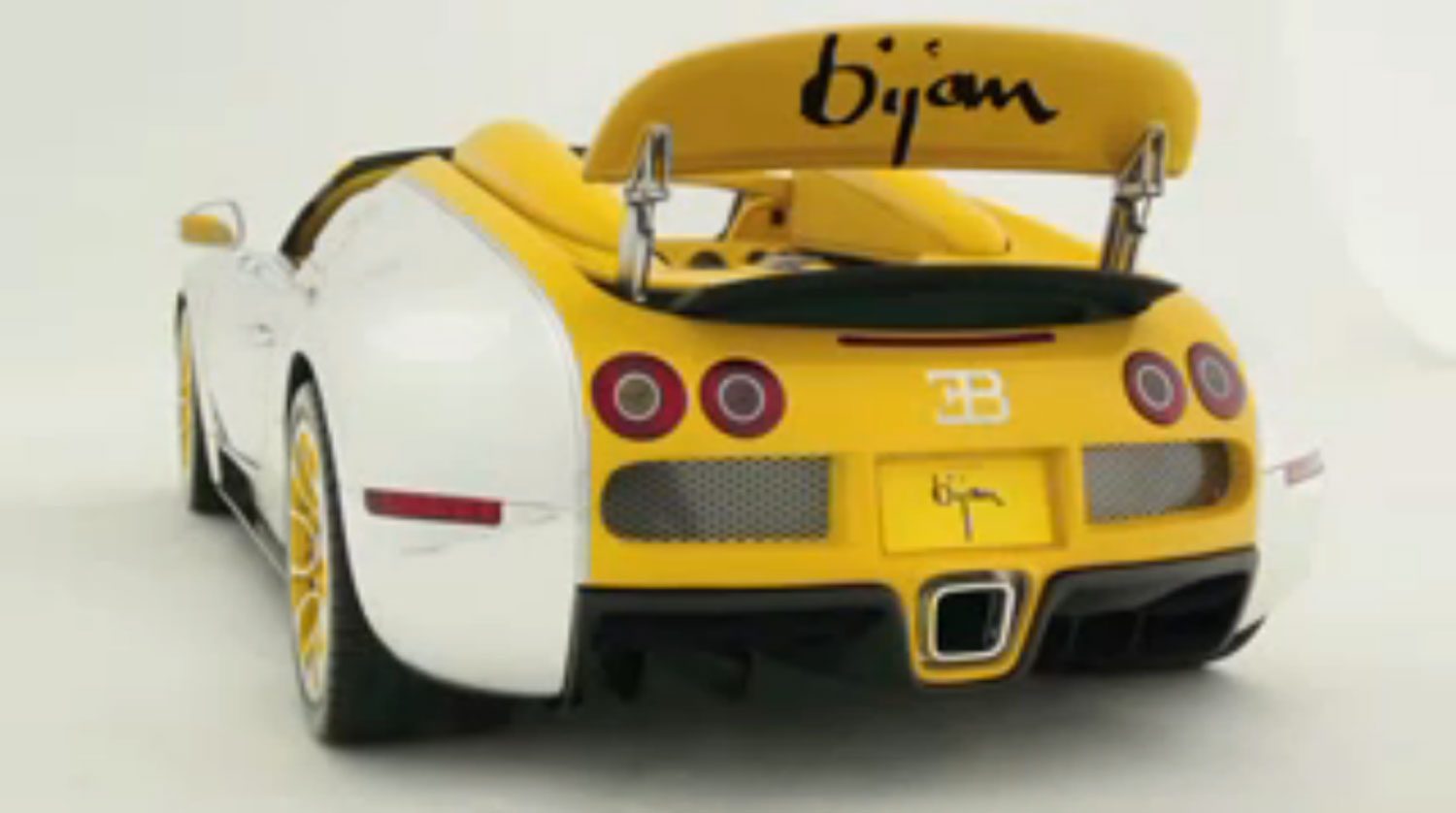 2011-Bugatti-Veyron-Grand-Sport-Special-Edition-by-Bijan-Pakzad-Photos-06