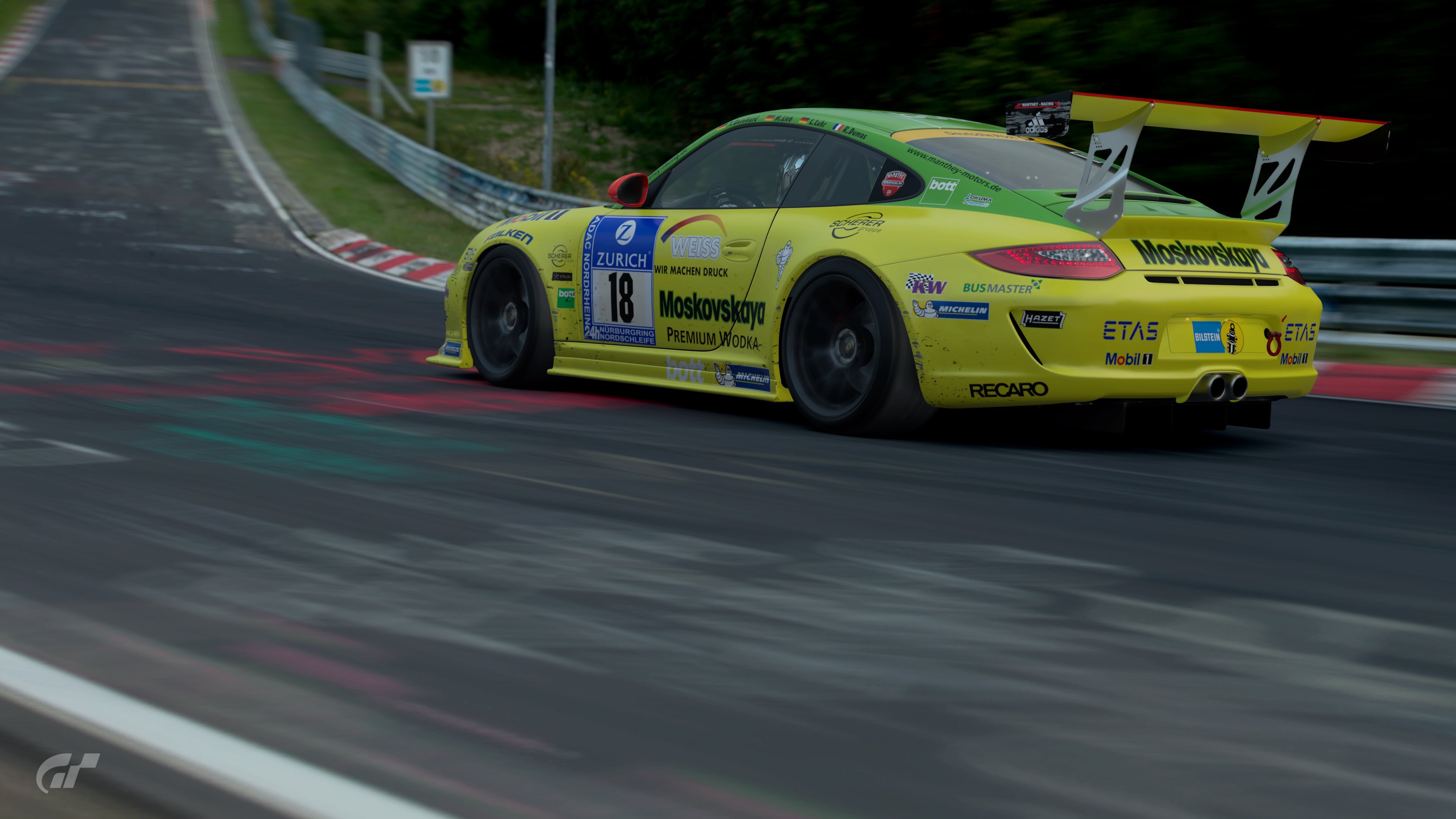 2013 24h Nurburgring Manthey Racing #18