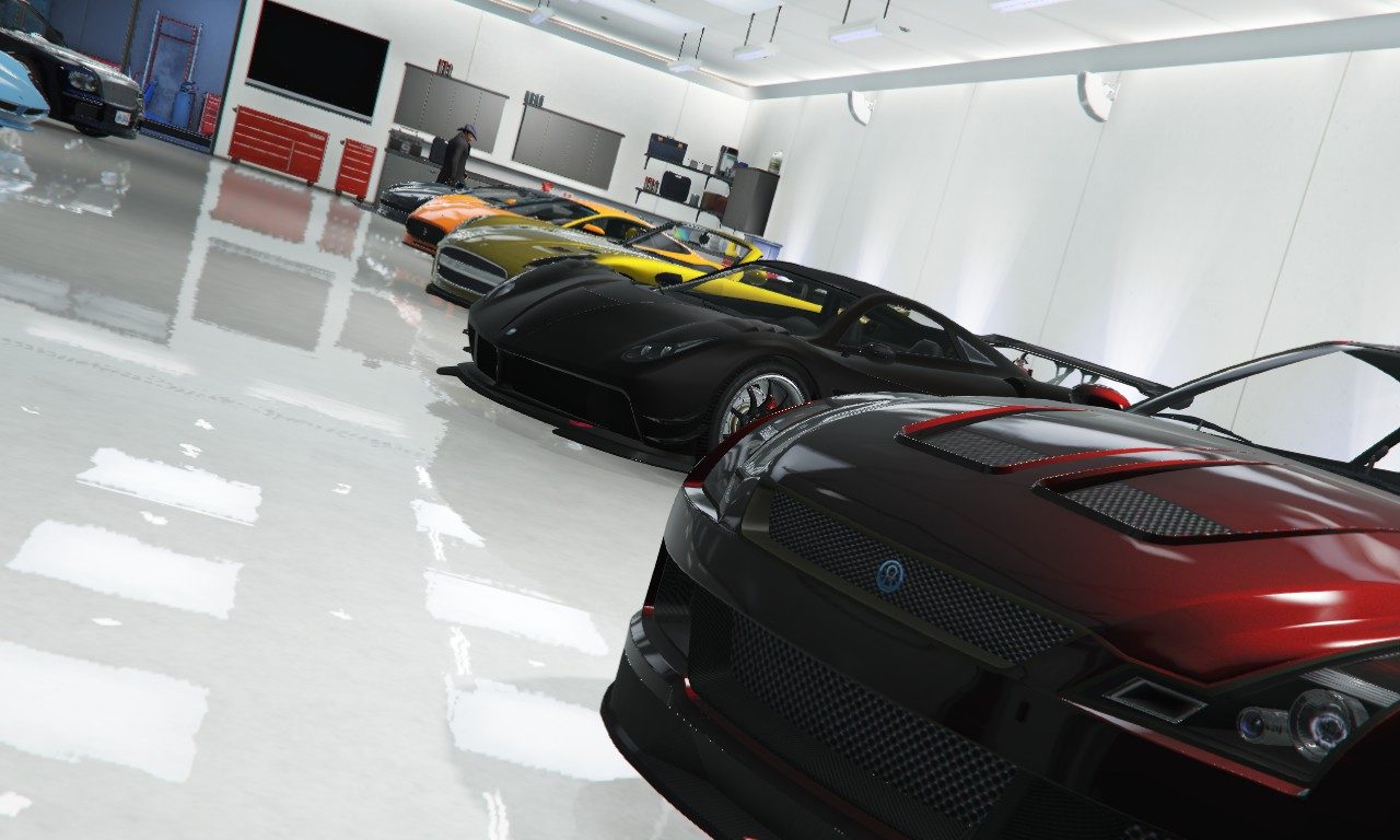A baby peek at my second garage 10