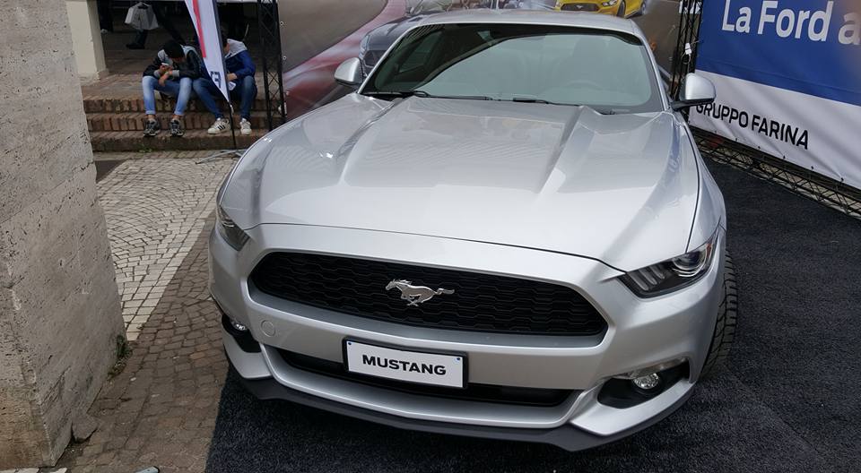 A Ford Mustang GT? In a comic con?!