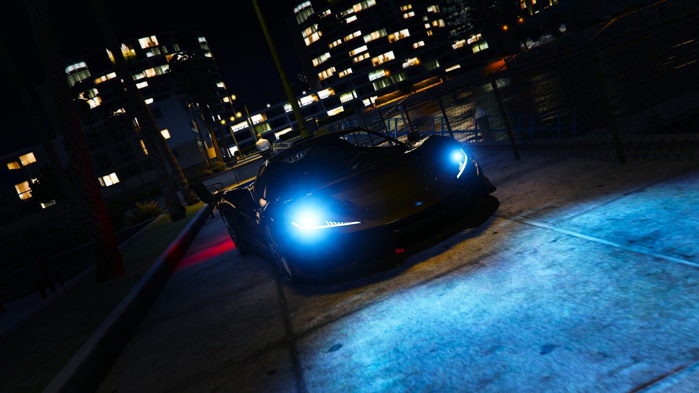 A nice quiet at the pier.. and an expensive hyper 6