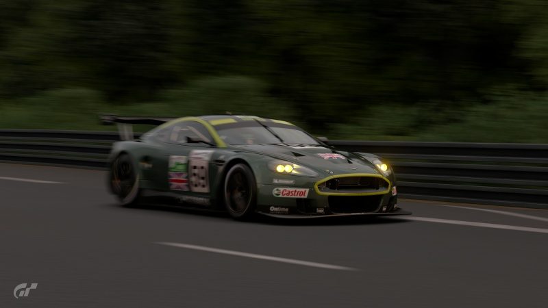 AM DBR9 2010 3.jpg