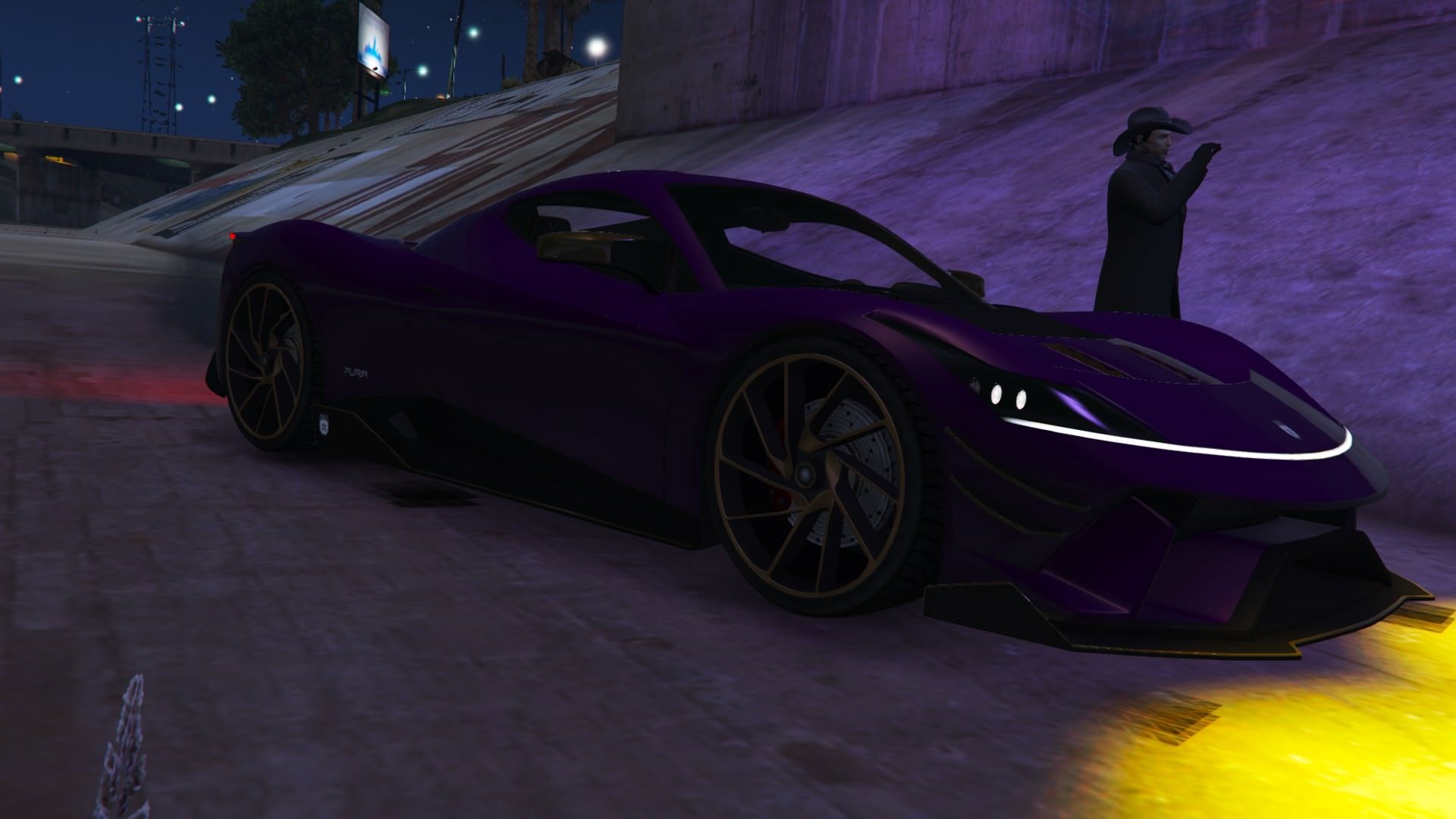 An old pic of Gary's Furia taken by Jake.. and the first test of the new plate 1
