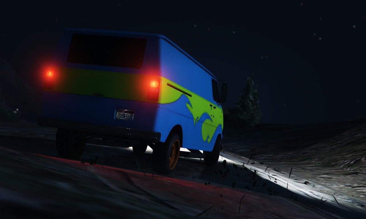 An SPD sneak on the Bravado Youga Classic 4