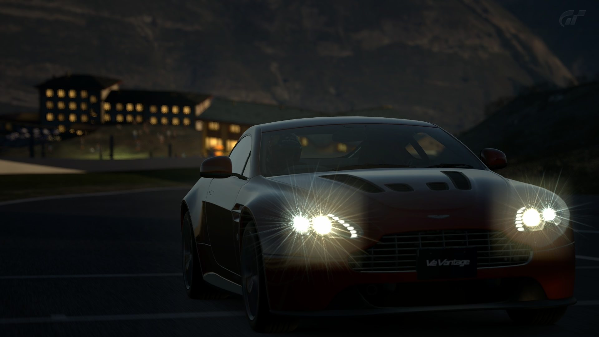 Aston-Martin-V12-Vantage-2010-Matterhorn-Rotenboden-0005.jpg