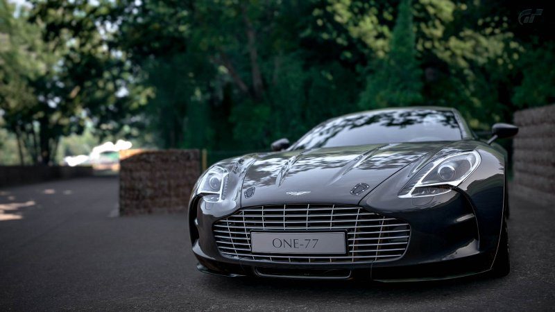 Aston_16.jpg