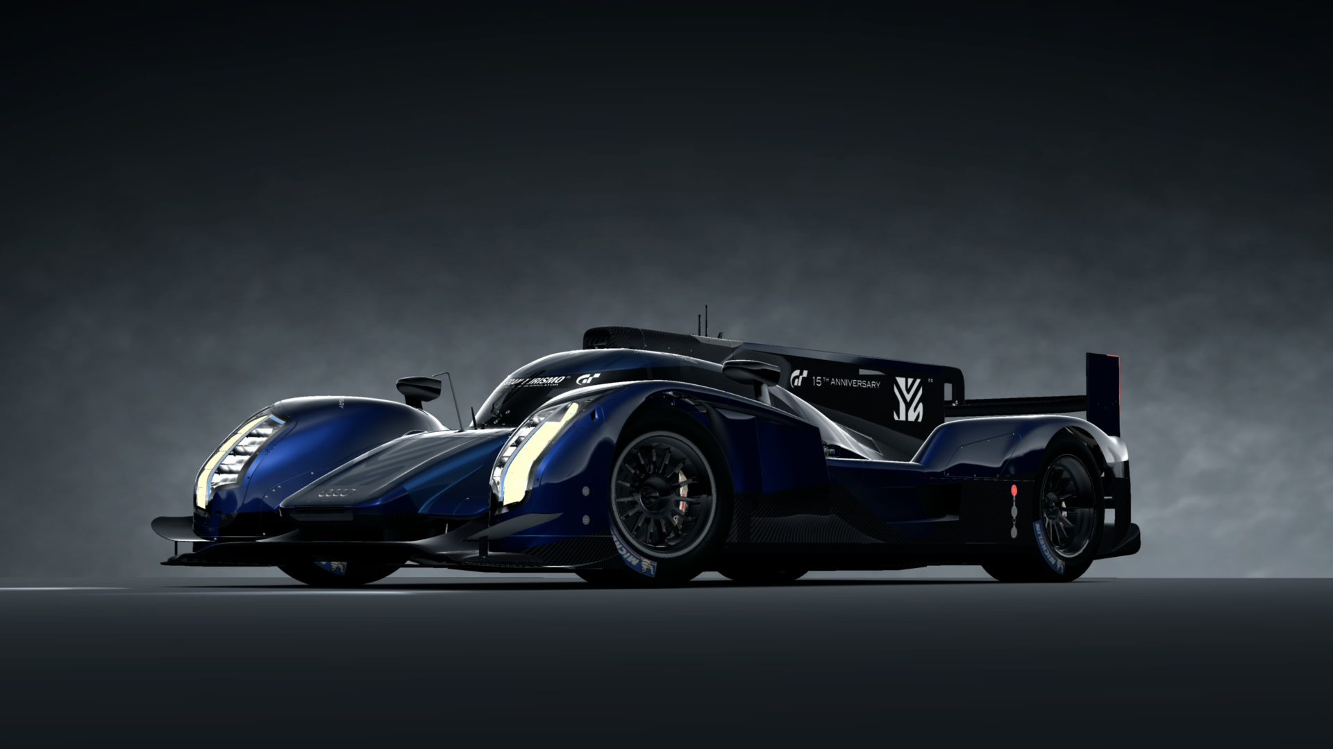 Audi R18 TDI 15th Anniv '11
