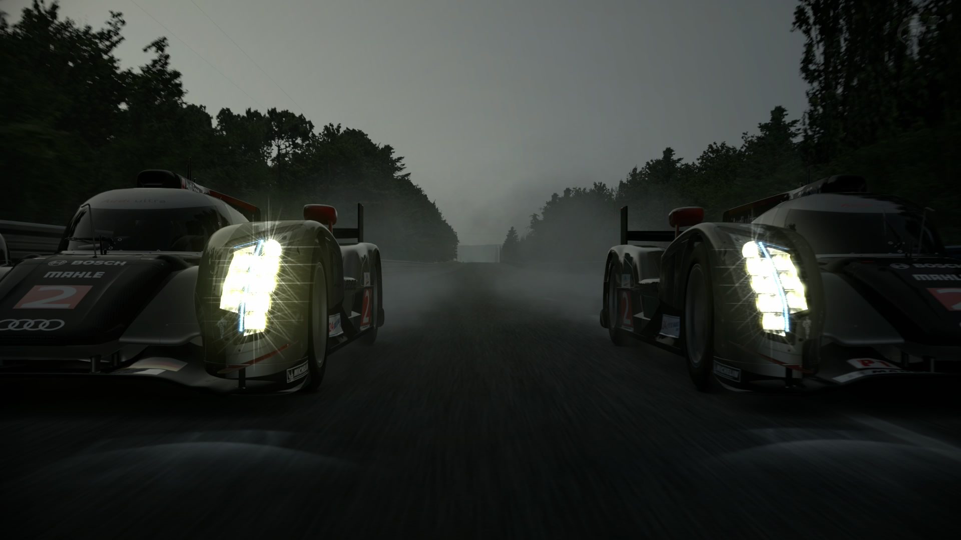 Audi-R18-TDI-Team-Joest-2011-Circuit-de-la-Sarthe-2013-0025.jpg