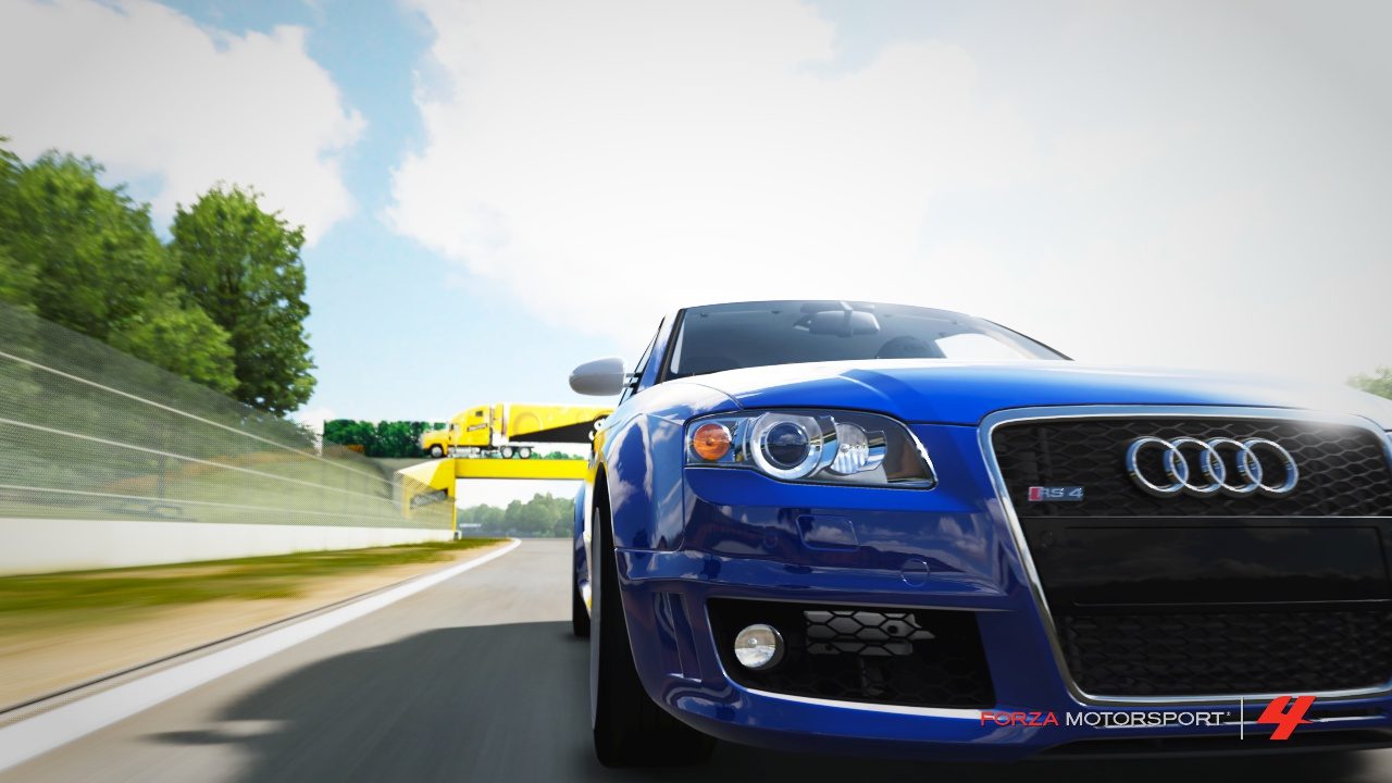 Audi RS4 on Road America 1.jpg