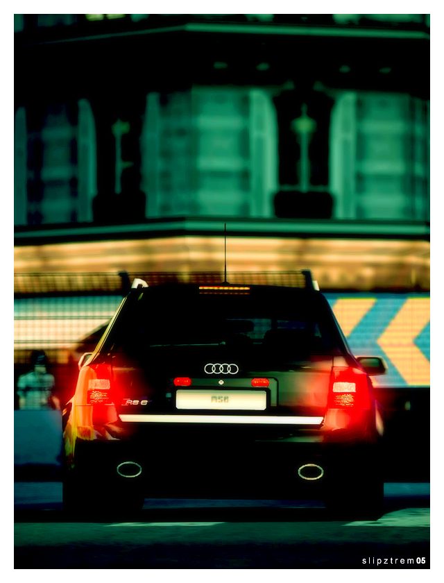 Audi RS6 Avant @ George V 15