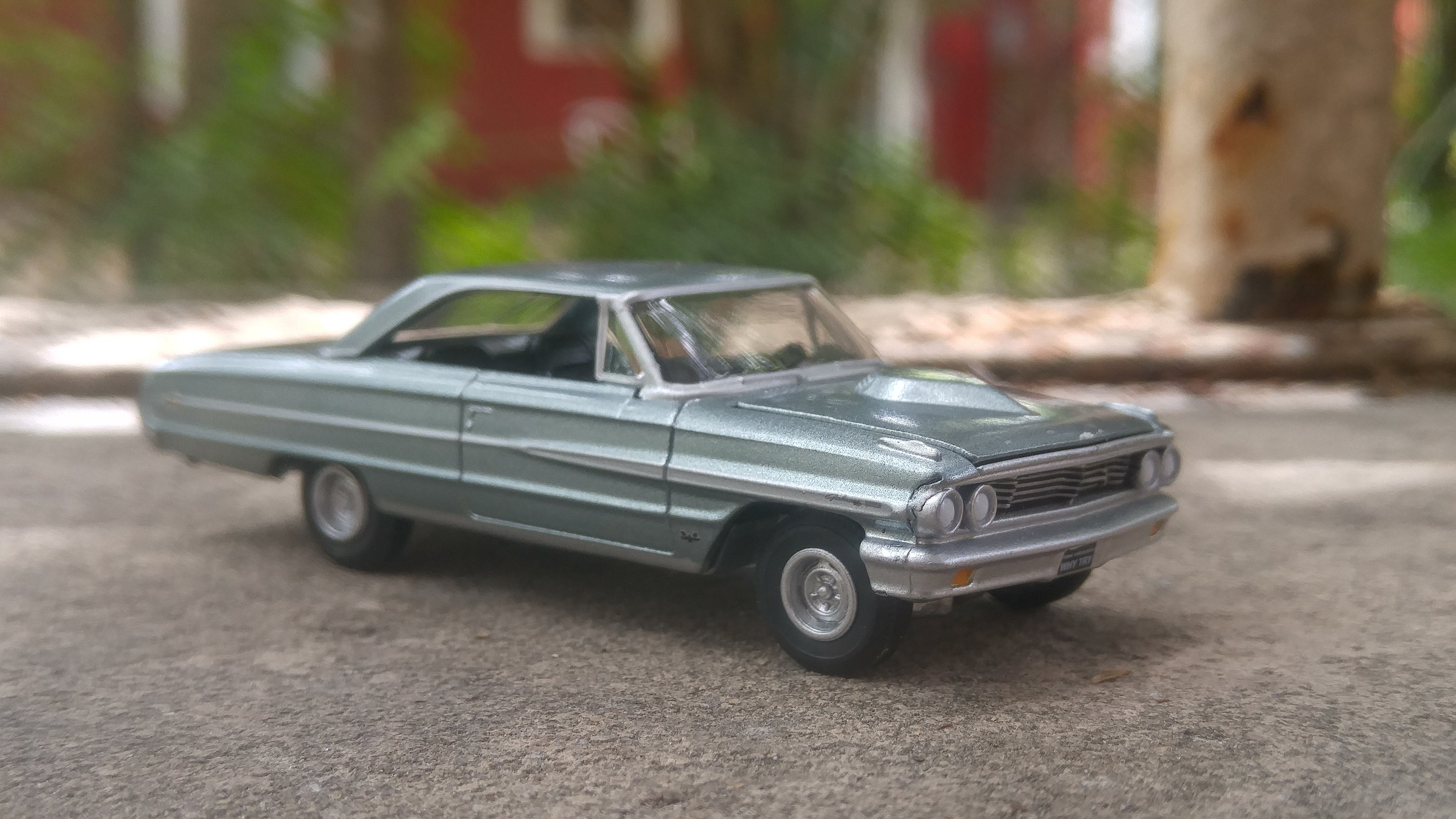 Auto World: 1964 Ford Galaxie